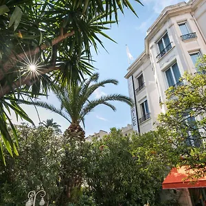 Western Brice Garden ניס
